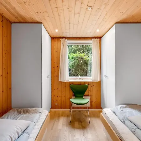 Sisko - 800m From The Sea By Interhome *