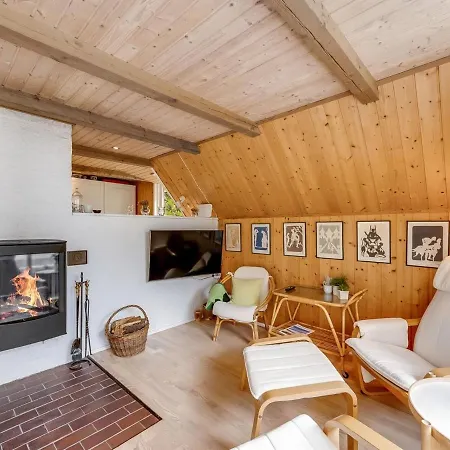 Holiday home Sisko - 800m From The Sea By Interhome *