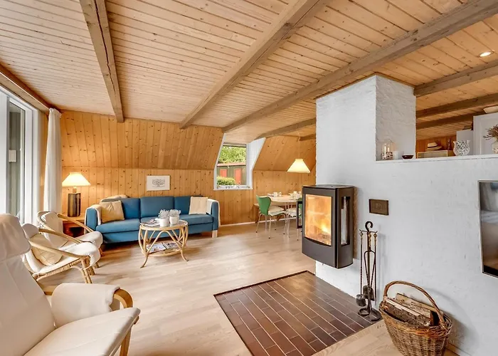 Sisko - 800m From The Sea By Interhome *